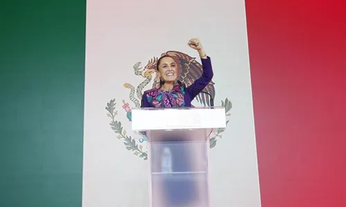 
          Imagem ilustrativa da imagem "Eu me tornarei a primeira mulher presidente do México", diz Claudia Sheinbaum
          
