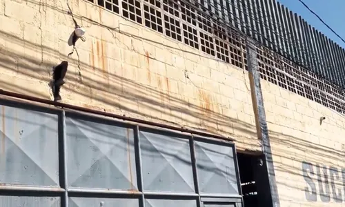 
          Imagem ilustrativa da imagem Ex-policial militar é assassinado a tiros em Vila Velha
          