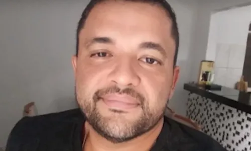 
          Imagem ilustrativa da imagem Ex-secretário de esportes de São Domingos do Norte morre em acidente de trânsito
          