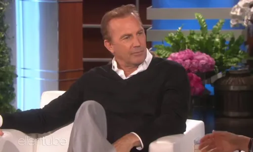 
          Imagem ilustrativa da imagem Fã cai em golpe do falso Kevin Costner na Inglaterra
          