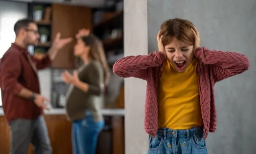 
          Imagem ilustrativa da imagem Famílias que se maltratam
          