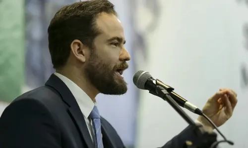 
          Imagem ilustrativa da imagem Fazenda vai anunciar compensação de desoneração da folha na próxima semana
          