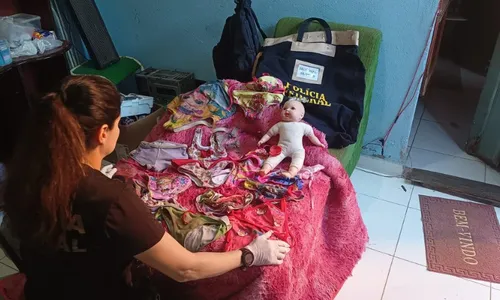 
          Imagem ilustrativa da imagem Federal prende homem no ES com 1.500 arquivos de pornografia infantil
          