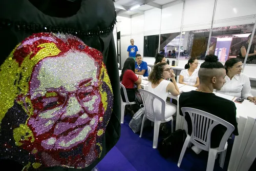 
          Imagem ilustrativa da imagem Fenearte oferece 14 oficinas gratuitas com mais de 1,6 mil vagas
          