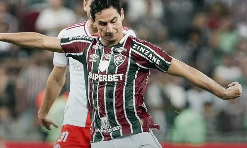 
          Imagem ilustrativa da imagem Fluminense empata com o Internacional na estreia de Mano Menezes
          