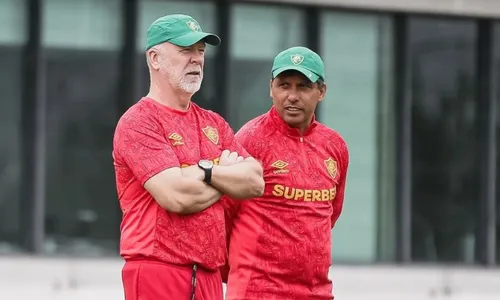 
          Imagem ilustrativa da imagem Fluminense encara Fortaleza para tentar iniciar uma reação no Brasileiro
          