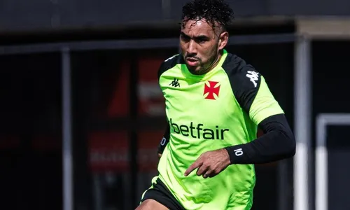 
          Imagem ilustrativa da imagem Philippe Coutinho na reserva e Payet fora contra Fortaleza
          