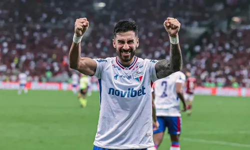 
          Imagem ilustrativa da imagem Fortaleza vence no Maracanã e tira Flamengo da liderança do Brasileirão
          