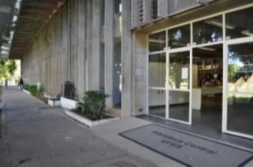 
          Imagem ilustrativa da imagem Funcionamento de Biblioteca da Ufes é suspenso após servidores aderirem à greve
          