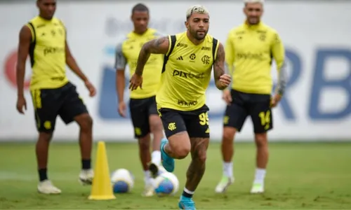 
          Imagem ilustrativa da imagem Diretoria do Flamengo conversa com Gabigol e cogita dar fim ao afastamento
          