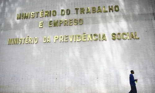 
          Imagem ilustrativa da imagem Empresários veem maior segurança jurídica após alteração em lei trabalhista
          