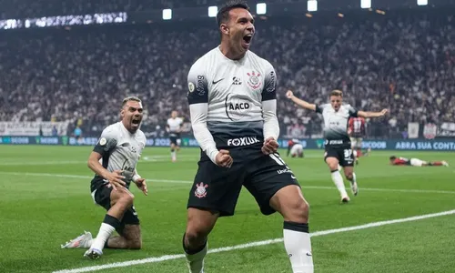 
          Imagem ilustrativa da imagem Herói do Corinthians, Giovane revela premonição: 'Sentindo algo diferente'
          