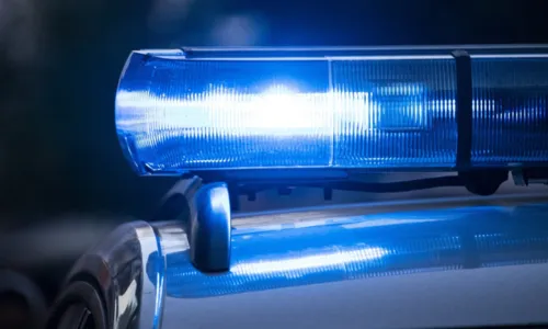 
          Imagem ilustrativa da imagem Madrugada de chacina com 6 mortos de uma mesma família em Abreu e Lima
          