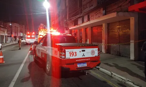 
          Imagem ilustrativa da imagem Homem fica ferido após explosão em edifício no Centro de Vitória
          