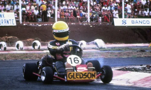 
          Imagem ilustrativa da imagem Inesquecível: 30 anos sem Ayrton Senna
          