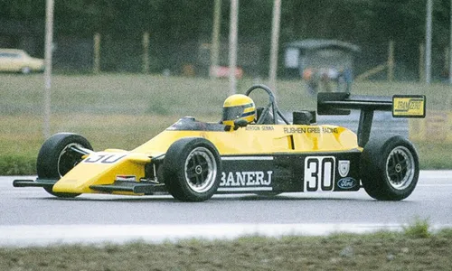 
          Imagem ilustrativa da imagem Inesquecível: 30 anos sem Ayrton Senna
          