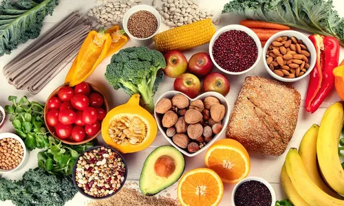 
          Imagem ilustrativa da imagem Inflação acelera em maio com pressão de alimentos e impacto das chuvas no RS
          