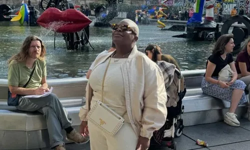 
          Imagem ilustrativa da imagem Jojo Todynho sofre tentativa de assalto em Paris
          