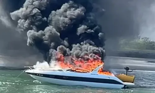 
          Imagem ilustrativa da imagem Lancha explode durante passeio e deixa 6 pessoas gravemente feridas no RJ
          