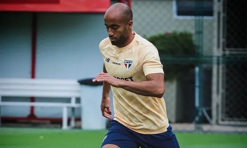 
          Imagem ilustrativa da imagem Libertadores: São Paulo vai com tudo para ser o primeiro do seu grupo
          