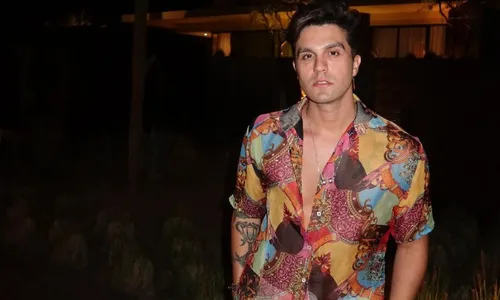
          Imagem ilustrativa da imagem Luan Santana é internado após passar mal e cancelar show em Minas Gerais
          