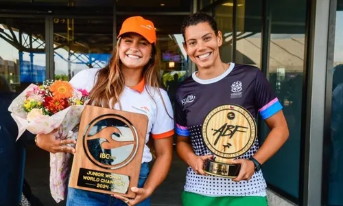 
          Imagem ilustrativa da imagem Luna Hardman conquista bicampeonato mundial Pro Junior de bodyboarding
          