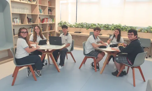 
          Imagem ilustrativa da imagem MEC divulga o calendário e as regras do Enem 2024
          