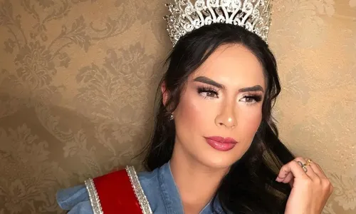 
          Imagem ilustrativa da imagem Mãe, irmão e funcionária de Djidja Cardoso são presos
          