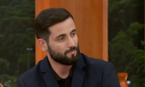 
          Imagem ilustrativa da imagem Matteus conta como foi ajudar vítimas das enchentes no RS: 'Estado de choque'
          