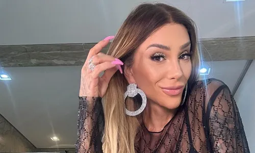 
          Imagem ilustrativa da imagem Maya Massafera faz nova cirurgia nas cordas vocais
          