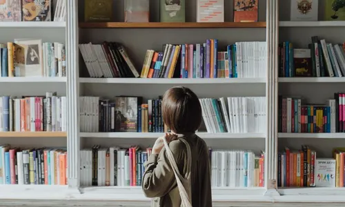 
          Imagem ilustrativa da imagem Mergulhe no universo Geek: feira de livros celebra o Orgulho Nerd no Recife
          