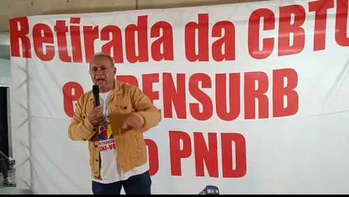 
          Imagem ilustrativa da imagem Metroviários aprovam indicativo de greve para o dia 25 deste mês. Entenda
          