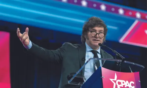 
          Imagem ilustrativa da imagem Milei vai ao Congresso argentino pessoalmente apresentar o Orçamento de 2025
          