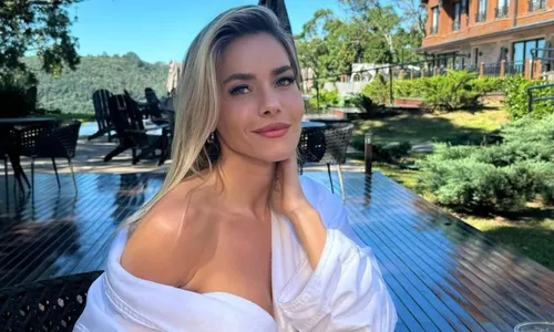 
          Imagem ilustrativa da imagem Monique Alfradique tem perfil no Instagram hackeado com golpe de renda extra
          