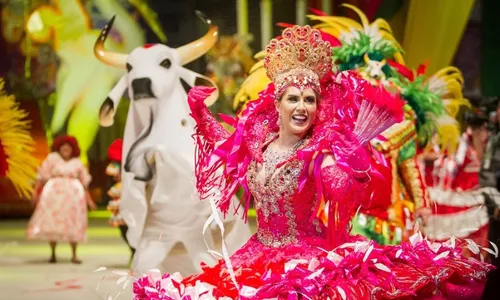 
          Imagem ilustrativa da imagem Morre Djidja Cardoso, ex-sinhazinha do Boi Garantido, aos 32 anos
          