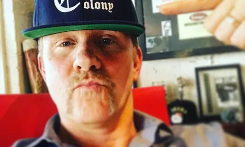 
          Imagem ilustrativa da imagem Morre diretor de 'Super Size Me', Morgan Spurlock, de câncer aos 53 anos, nos EUA
          