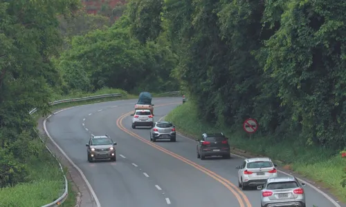 
          Imagem ilustrativa da imagem Mortes na BR-262 dobram e chegam a 17 este ano
          