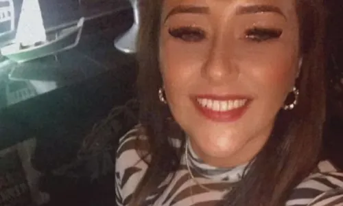 
          Imagem ilustrativa da imagem Mulher que estava desaparecida é encontrada enterrada na própria casa em SC
          