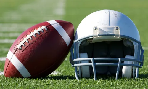 
          Imagem ilustrativa da imagem NFL no Brasil: Veja quando começa a venda de ingressos para Packers x Eagles
          