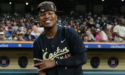 
          Imagem ilustrativa da imagem Ne-Yo anuncia show solo em setembro em São Paulo; veja como comprar ingressos
          