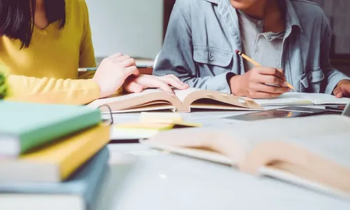 
          Imagem ilustrativa da imagem Sesi abre inscrições para 300 vagas gratuitas para Educação de Jovens e Adultos
          