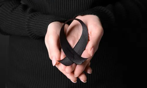 
          Imagem ilustrativa da imagem O luto e a luta de mães que perderam filhos para a violência
          