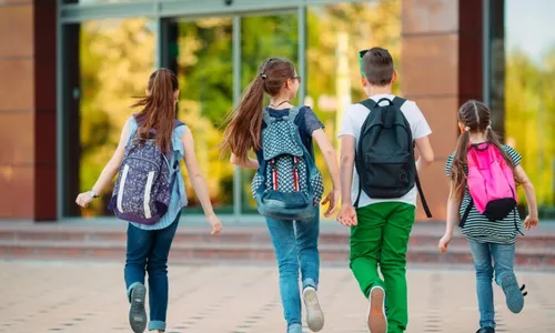 
          Imagem ilustrativa da imagem O sucesso escolar do seu filho
          