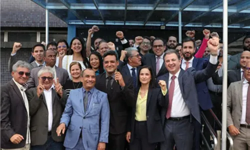 
          Imagem ilustrativa da imagem OAB-PE faz ato de desagravo e cobra respeito às garantias essenciais da advocacia
          