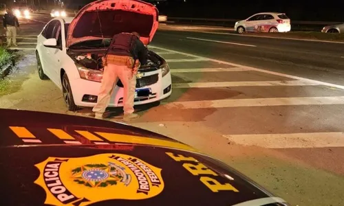 
          Imagem ilustrativa da imagem PRF recupera 3 veículos clonados em menos de 12 horas no ES
          