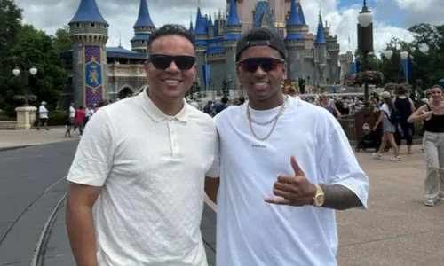 
          Imagem ilustrativa da imagem Pai assume carreira de Rodrygo e vê Neymar como exemplo a não ser seguido
          