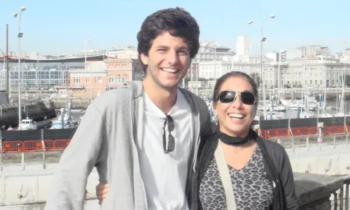 
          Imagem ilustrativa da imagem Pai de autor de atropelamento do filho de Cissa Guimarães vai para o regime aberto
          