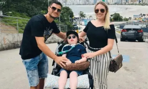 
          Imagem ilustrativa da imagem Pai preso por usar dinheiro de filho tentou se eleger usando nome do menino
          