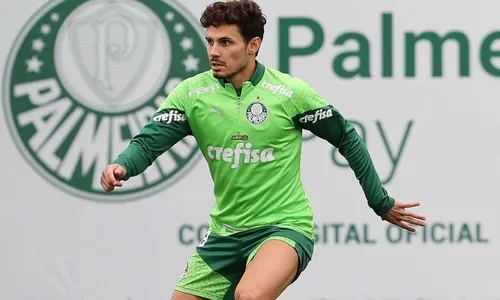 
          Imagem ilustrativa da imagem Palmeiras busca se recompor e Corinthians tenta redenção em clássico na Série A
          