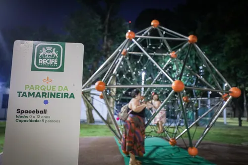 
          Imagem ilustrativa da imagem Parque da Tamarineira é inaugurado com festa
          